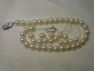 パール（真珠）ネックレスの糸替え修理