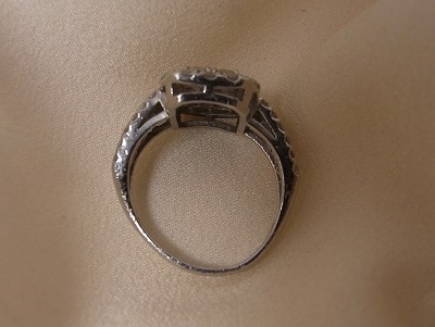 指輪(リング)指輪の変形の整形と新品仕上げ修理
